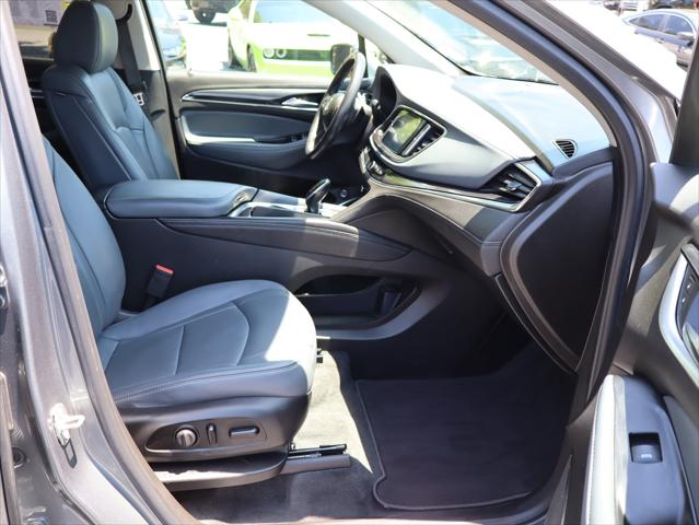 2021 Buick Enclave AWD Essence