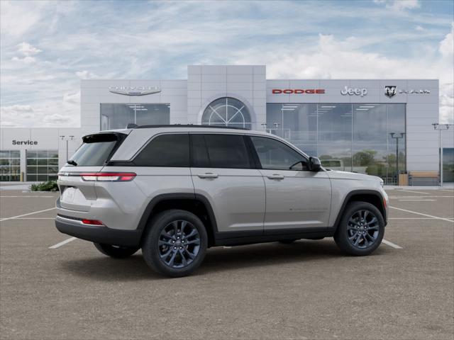 2026 Jeep Grand Cherokee 85th Anniversay Edition 4x4