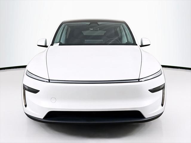 2026 Tesla Model Y Premium Rear-Wheel Drive