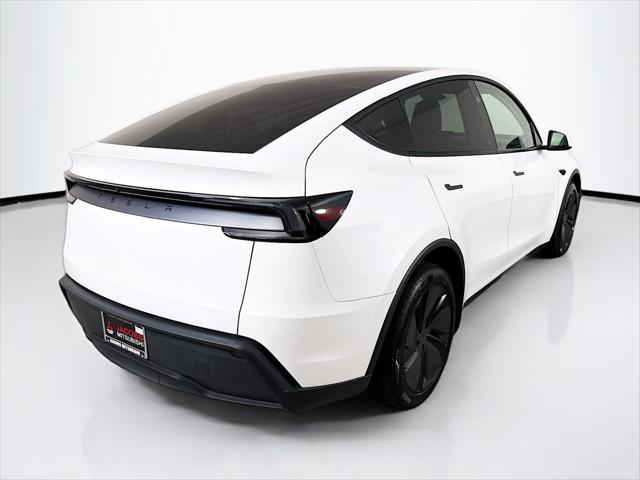 2026 Tesla Model Y Premium Rear-Wheel Drive