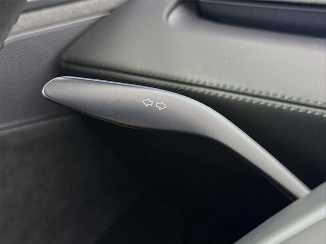 2026 Tesla Model Y Premium Rear-Wheel Drive