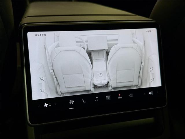 2026 Tesla Model Y Premium Rear-Wheel Drive