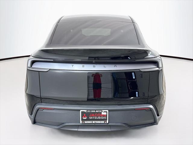 2026 Tesla Model Y Premium Rear-Wheel Drive