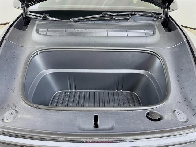 2026 Tesla Model Y Premium Rear-Wheel Drive