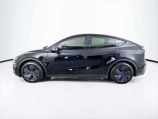 2026 Tesla Model Y Premium Rear-Wheel Drive