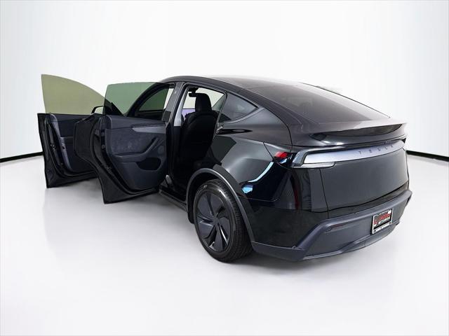 2026 Tesla Model Y Premium Rear-Wheel Drive
