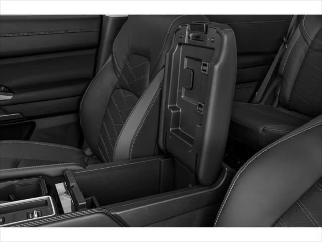 2023 Nissan Pathfinder Platinum FWD