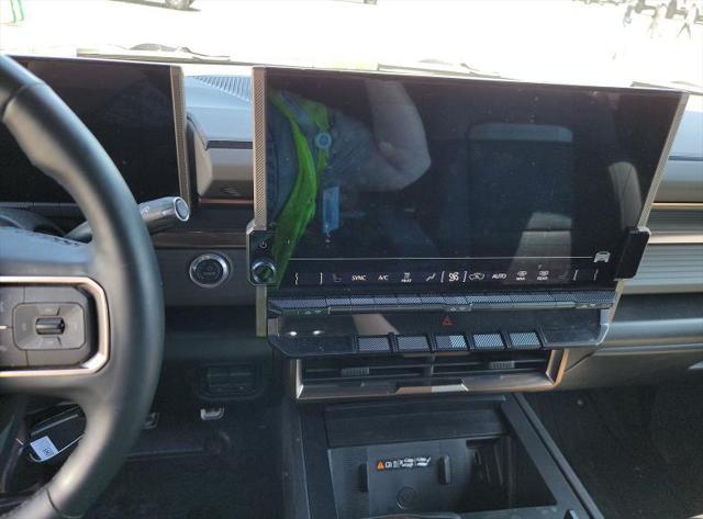 2024 GMC HUMMER EV e4WD 2X