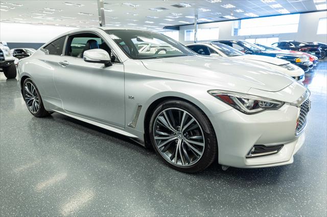 2017 INFINITI Q60 3.0t Premium
