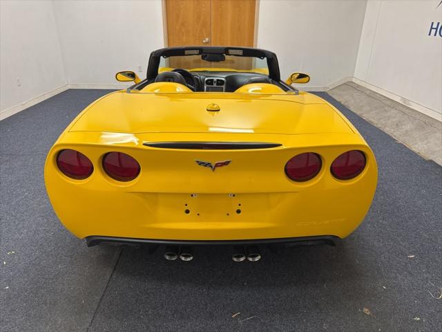 2005 Chevrolet Corvette 2dr Convertible