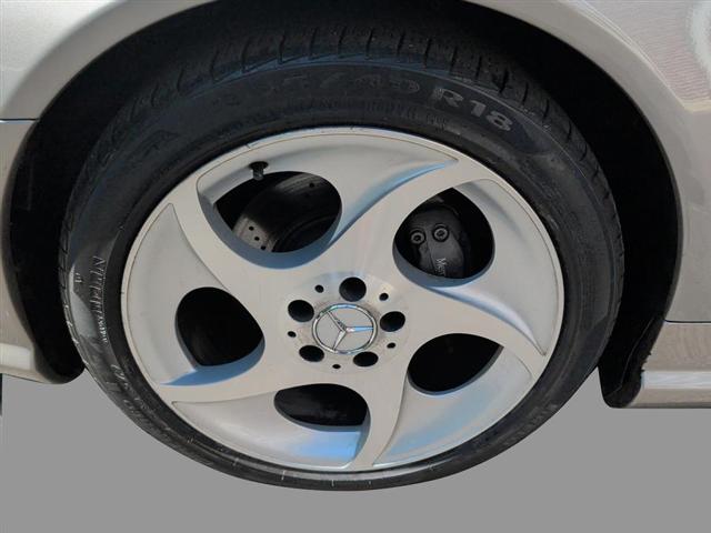 2004 Mercedes-Benz 500 2dr Roadster 5.0L