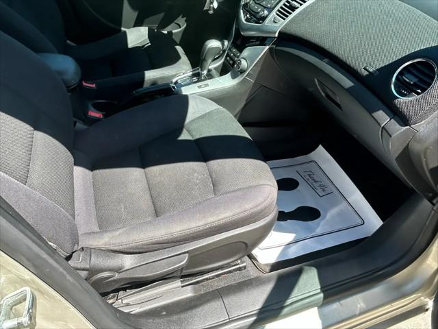 2015 Chevrolet Cruze 1LT Auto