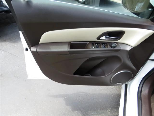 2013 Chevrolet Cruze 2LT Auto