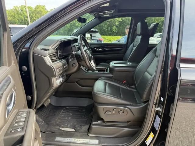 2021 GMC Yukon XL 4WD Denali