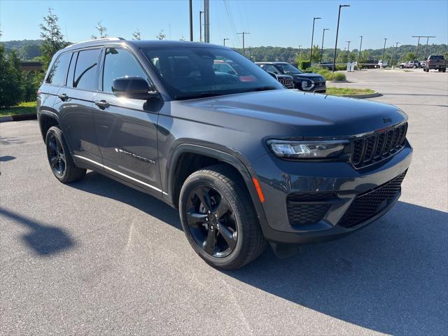 2025 Jeep Grand Cherokee Altitude X 4x4