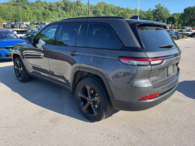 2025 Jeep Grand Cherokee Altitude X 4x4