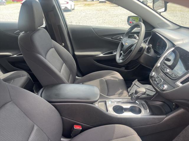 2024 Chevrolet Malibu FWD 1FL