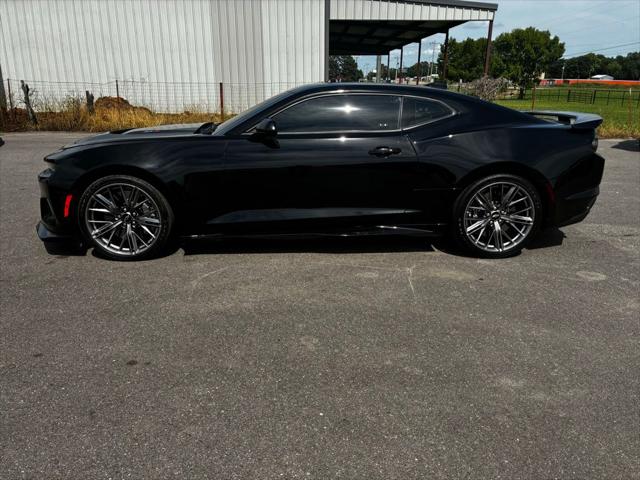 2022 Chevrolet Camaro RWD Coupe ZL1