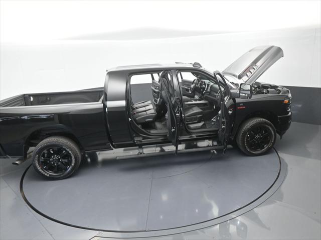 2026 Ram 3500 Laramie Mega Cab 4x4 6'4" Box