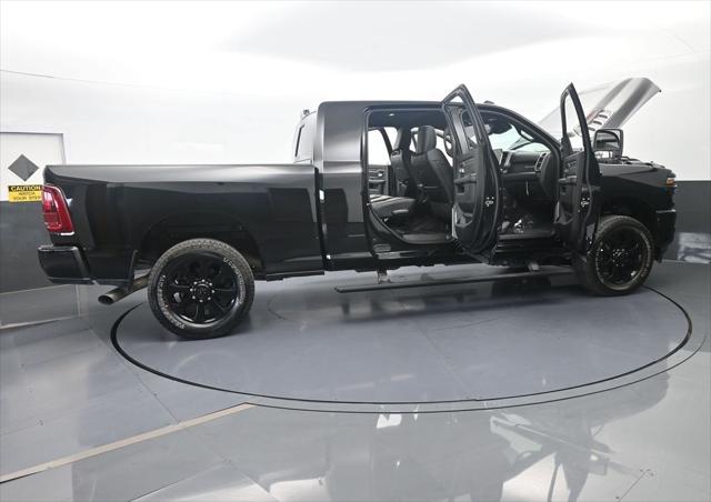 2026 Ram 3500 Laramie Mega Cab 4x4 6'4" Box