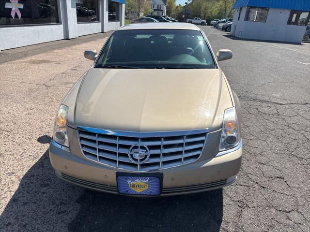 2006 Cadillac DTS Standard