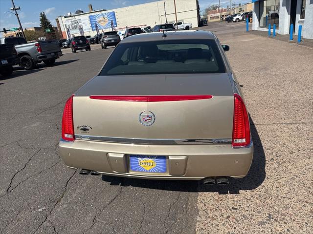 2006 Cadillac DTS Standard