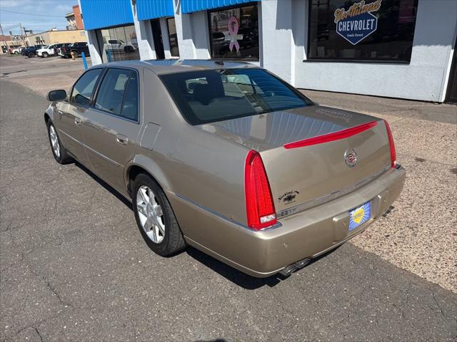 2006 Cadillac DTS Standard
