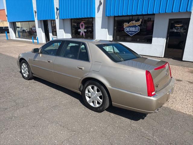 2006 Cadillac DTS Standard