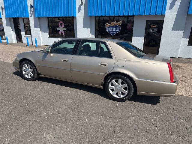 2006 Cadillac DTS Standard