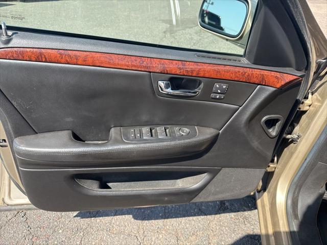 2006 Cadillac DTS Standard
