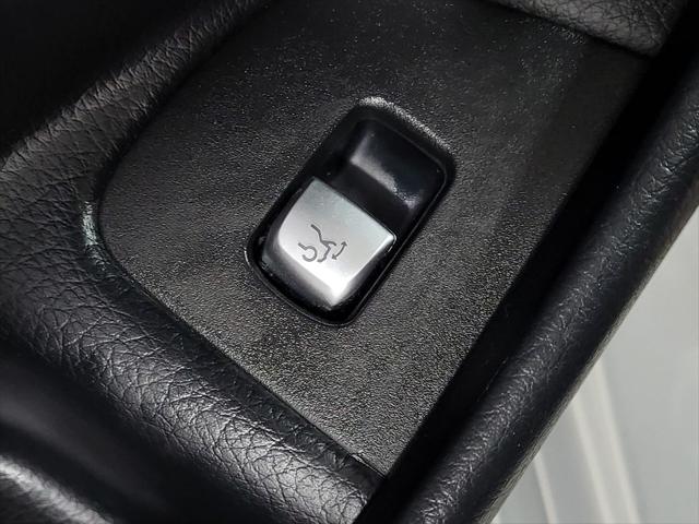 2017 Mercedes-Benz E-CLASS E 300 4MATIC