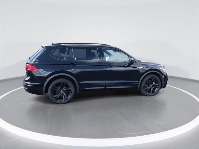 2023 Volkswagen Tiguan 2.0T SE R-Line Black