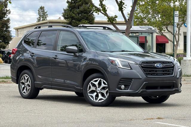 2023 Subaru Forester Premium