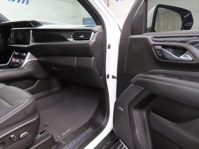 2023 GMC Yukon XL 4WD Denali