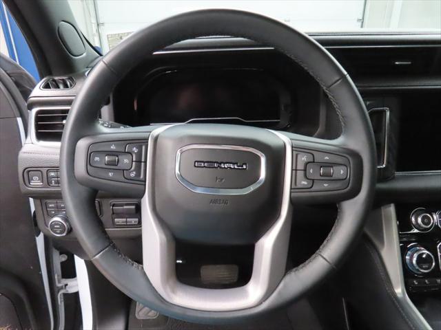 2023 GMC Yukon XL 4WD Denali