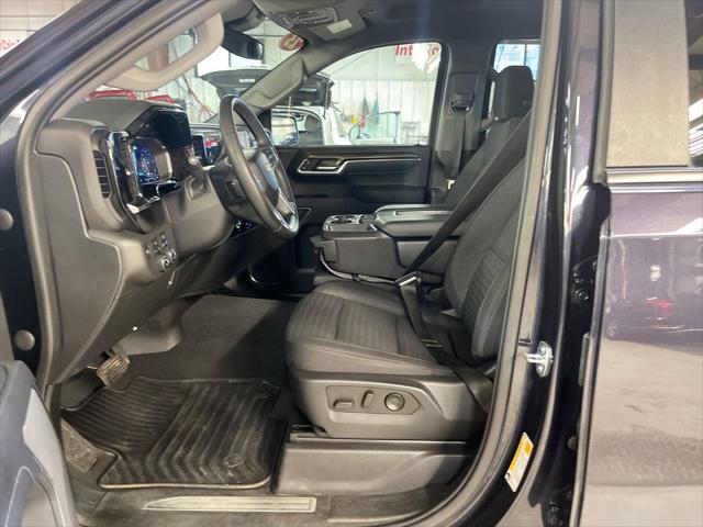 2023 Chevrolet Silverado 1500 4WD Crew Cab Short Bed LT with 2FL