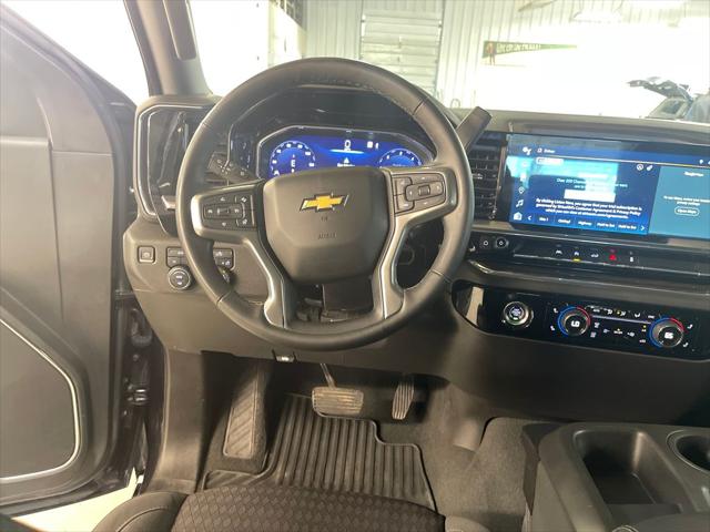 2023 Chevrolet Silverado 1500 4WD Crew Cab Short Bed LT with 2FL