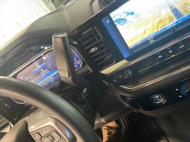2023 Chevrolet Silverado 1500 4WD Crew Cab Short Bed LT with 2FL