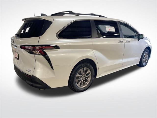 2023 Toyota Sienna XLE
