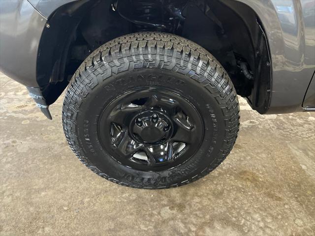 2023 Toyota Tacoma SR V6