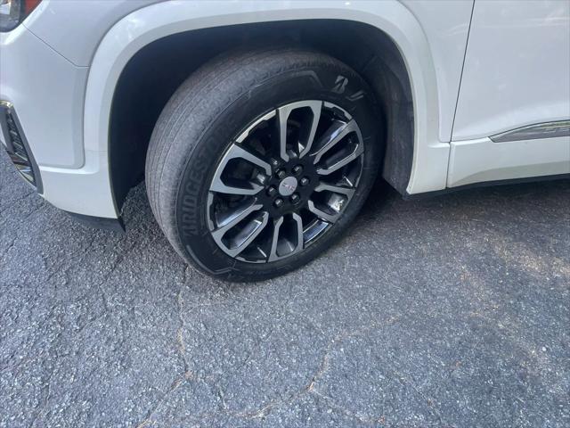 2020 GMC Acadia AWD Denali