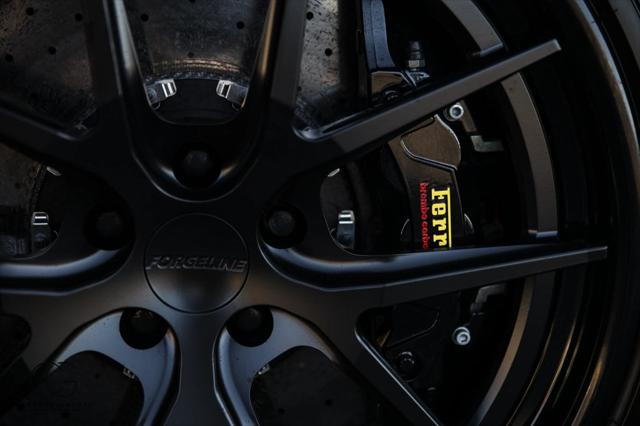 2019 Ferrari 812 Superfast Coupe 2D