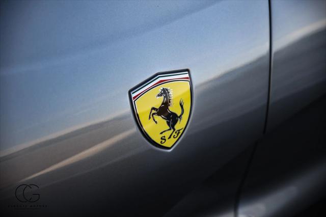 2019 Ferrari 812 Superfast Coupe 2D