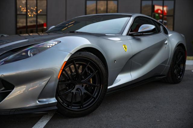 2019 Ferrari 812 Superfast Coupe 2D