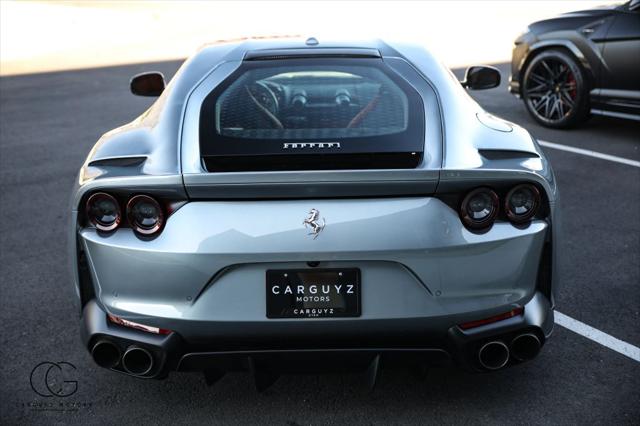 2019 Ferrari 812 Superfast Coupe 2D