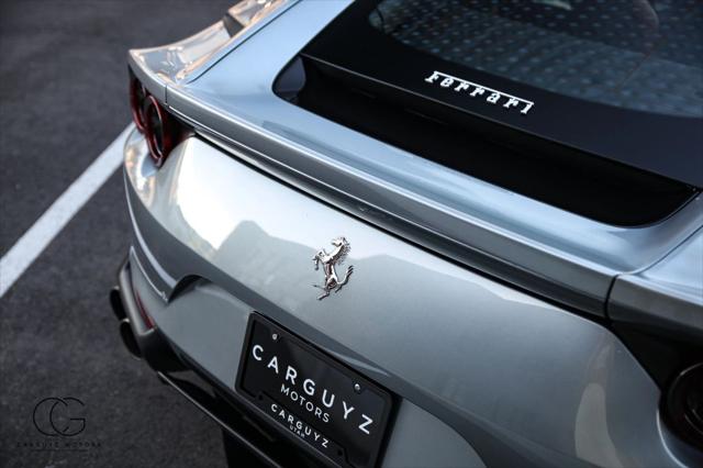 2019 Ferrari 812 Superfast Coupe 2D