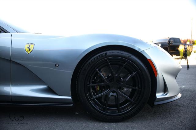 2019 Ferrari 812 Superfast Coupe 2D