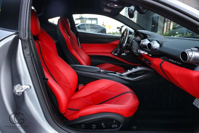 2019 Ferrari 812 Superfast Coupe 2D