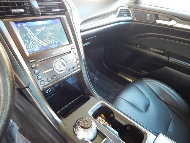 2019 Ford Fusion Hybrid Titanium