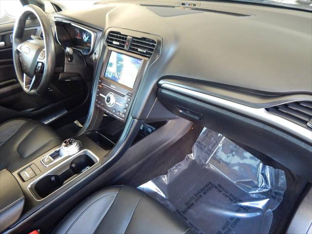 2019 Ford Fusion Hybrid Titanium